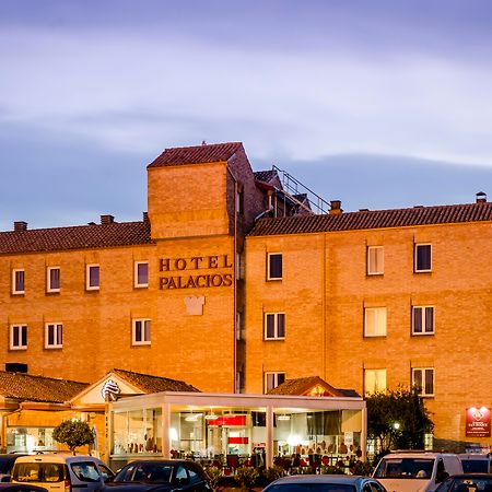 Hotel Palacios アルファロ エクステリア 写真