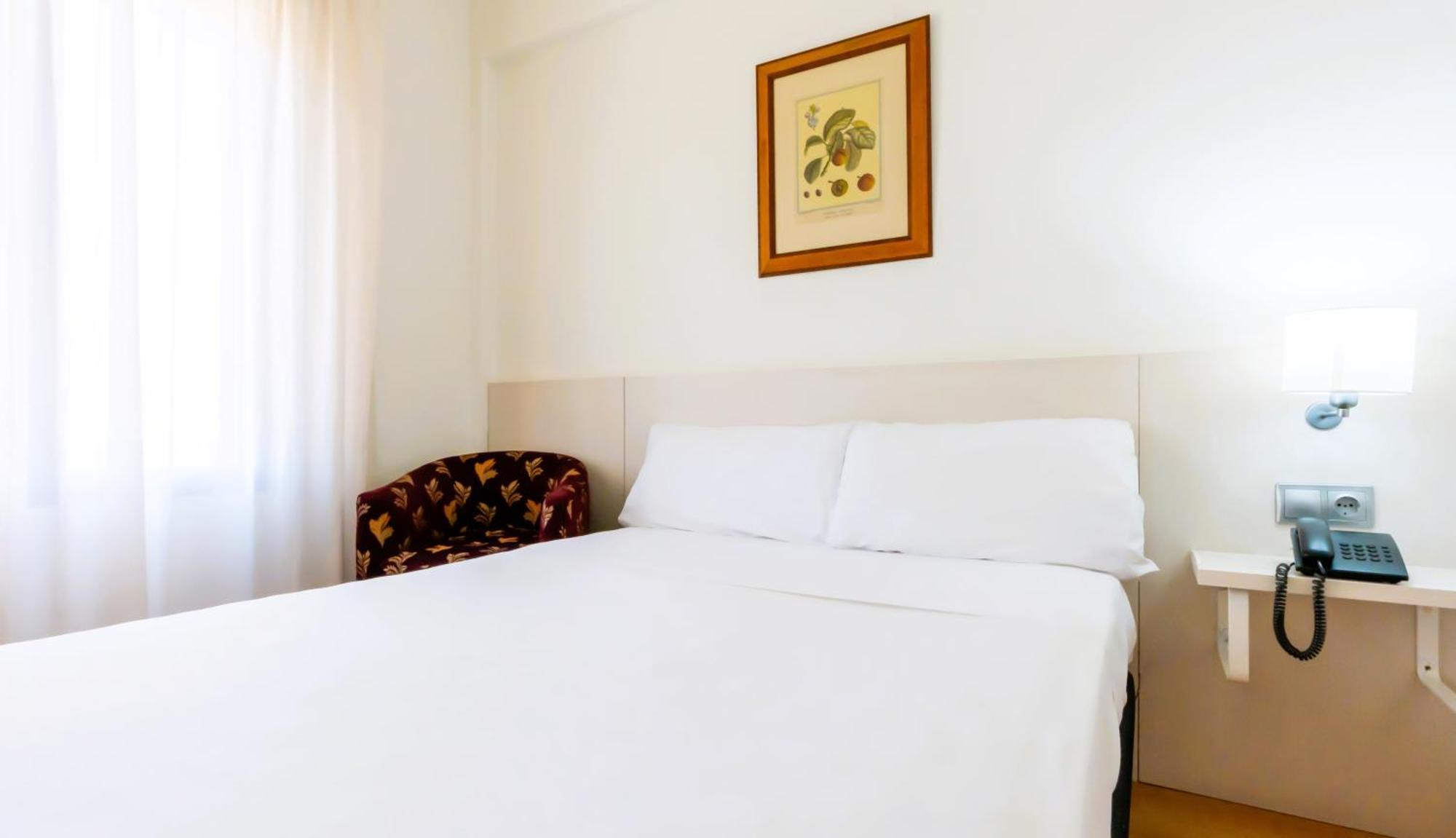Hotel Palacios アルファロ エクステリア 写真